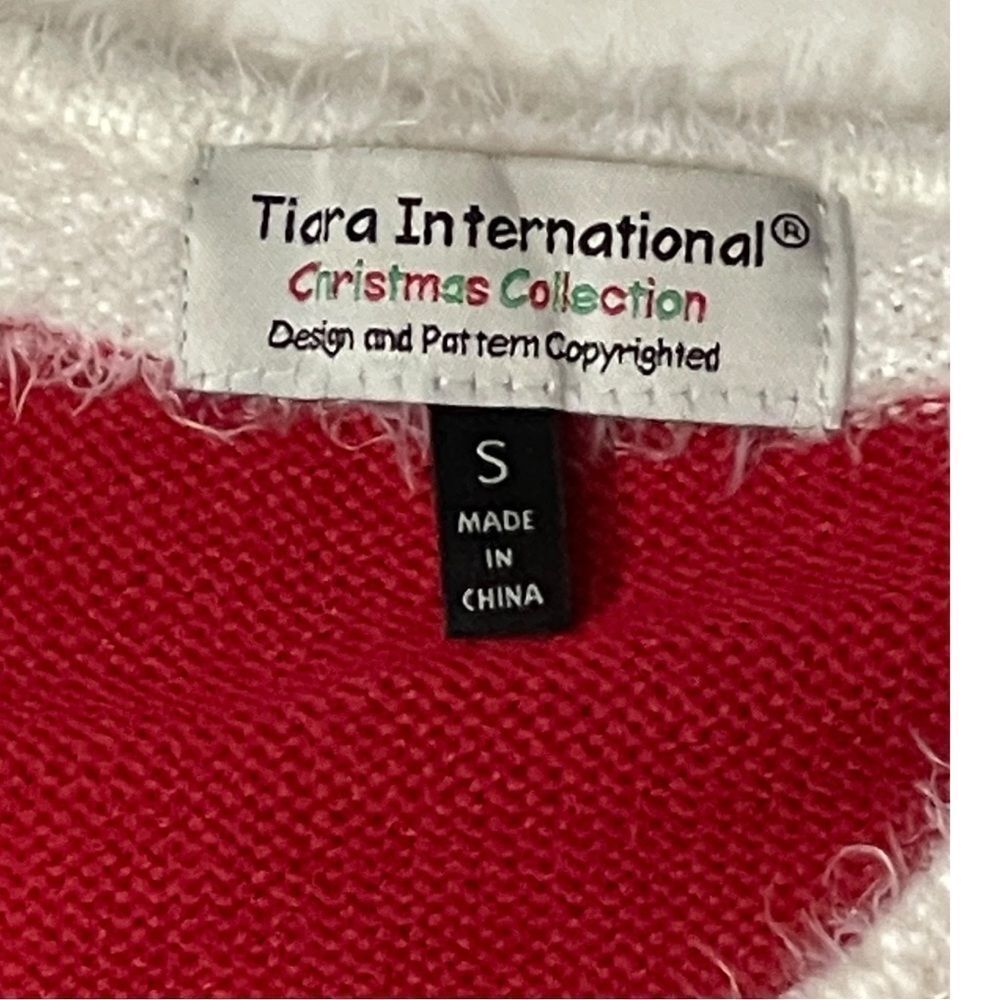 ✔️ Santa Sweater Size Small - Picture 4 of 4